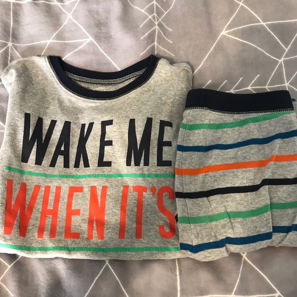 kid’s pajama set